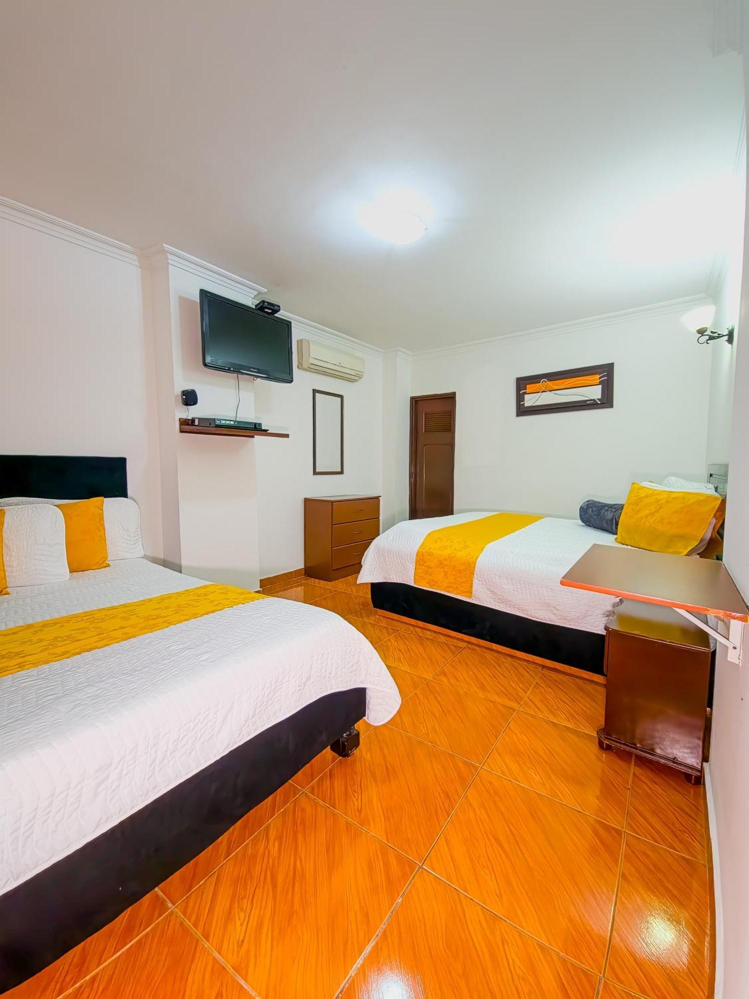 Hotel Avenida 3 Real En El Norte De Cali Exteriör bild